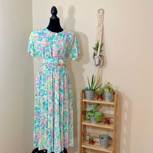Vintage Carol Anderson floral pastel dress